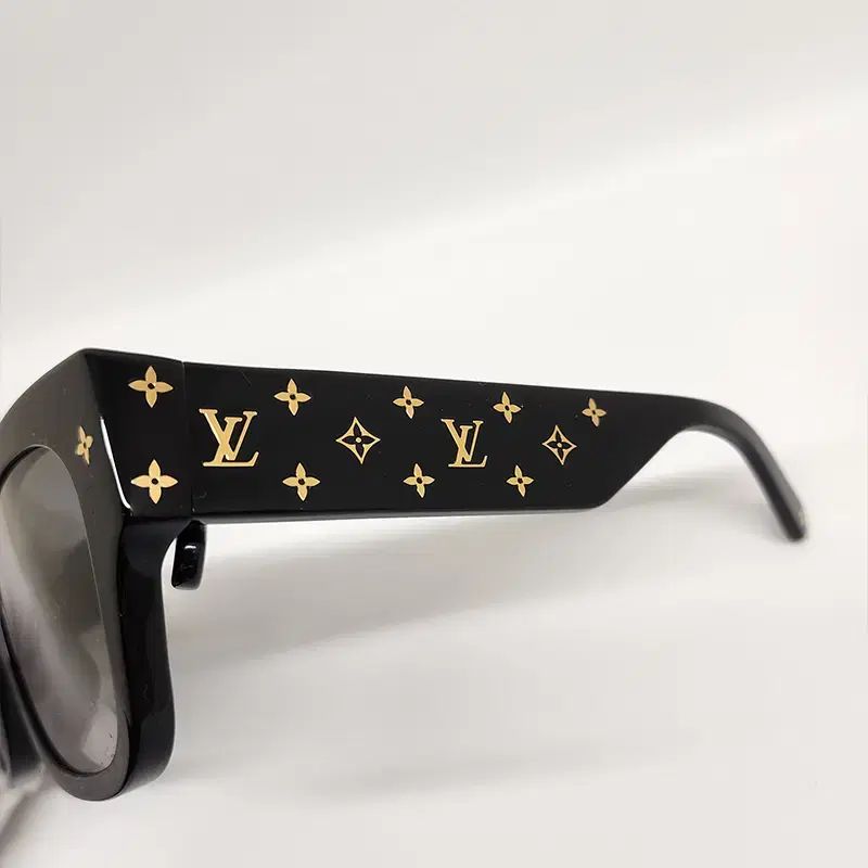 ルイヴィトン Z1562E ランデヴー Starship Square スタシ サングラス