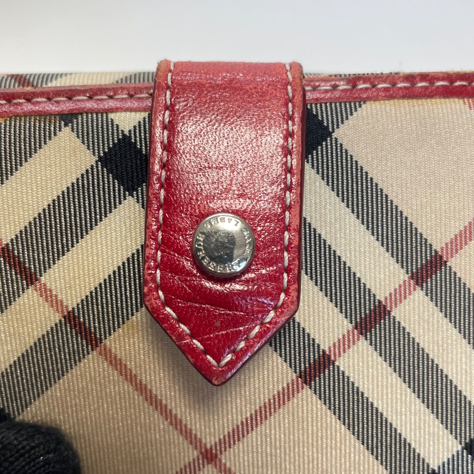 3546 BURBERRY バーバリー 折り財布 ノバチェック Wホック レッド
