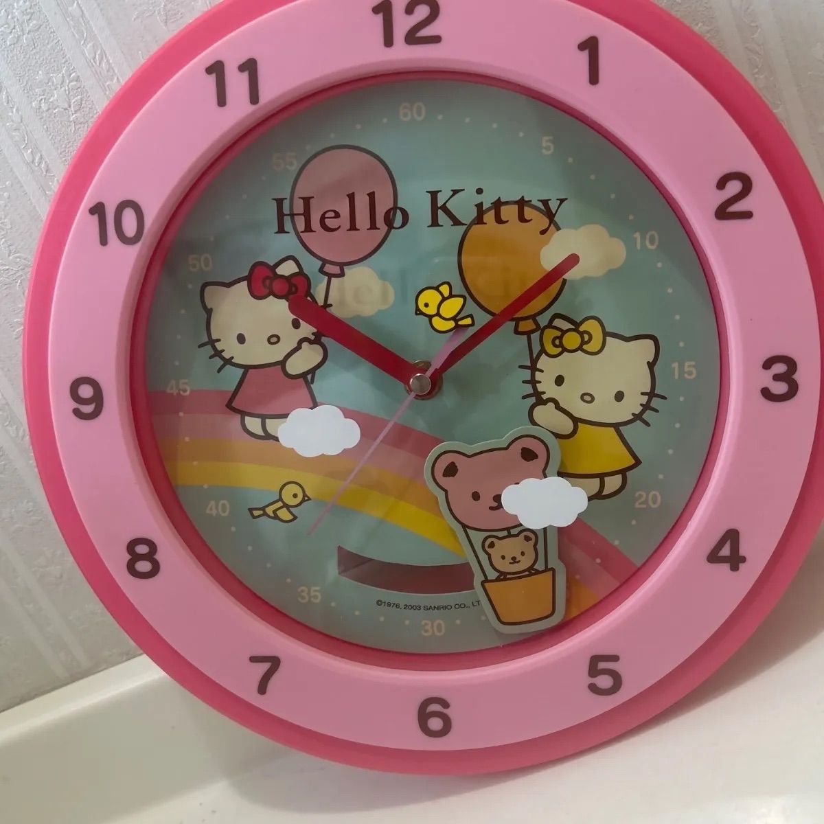 Hello Kitty 振り子、壁掛け時計 2003 ヴィンテージ品 - メルカリ