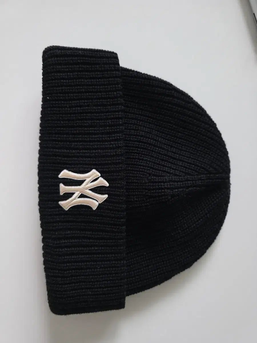 MLB ブラック ビーニー - メルカリ