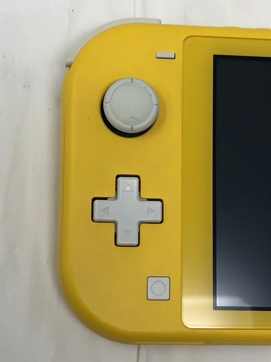 ◇Nintendo Switch Lite イエロー 本体のみ スイッチライト HDH-001