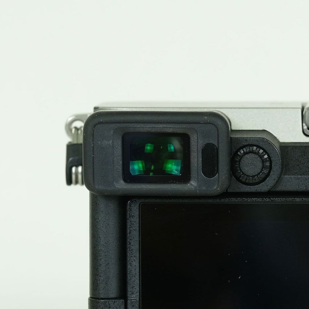 良品 | シャッター数9,429回] SONY α7C（ILCE-7C） [ボディ シルバー