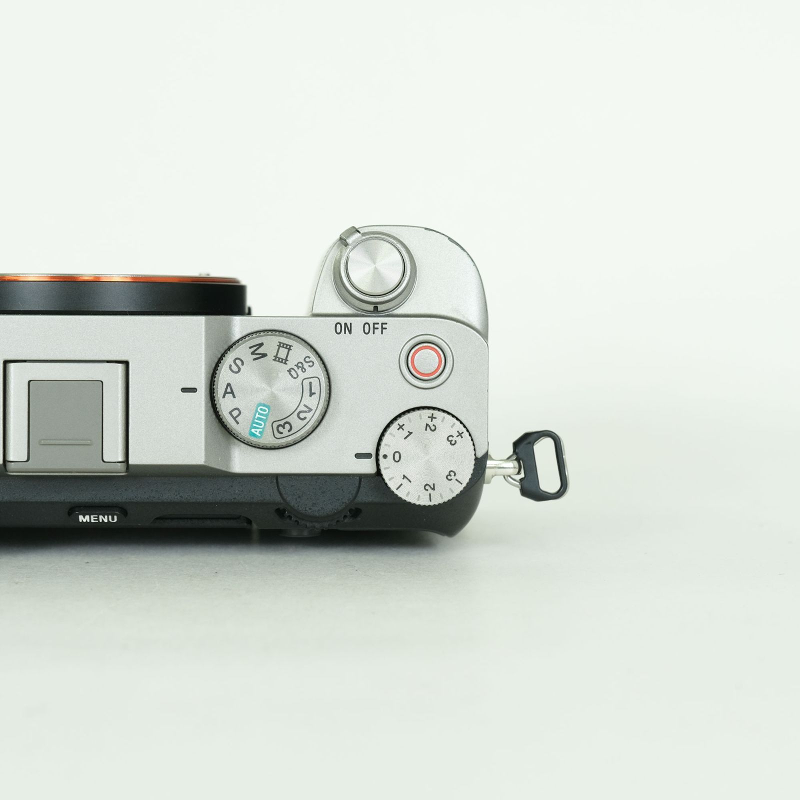 良品 | シャッター数9,429回] SONY α7C（ILCE-7C） [ボディ シルバー