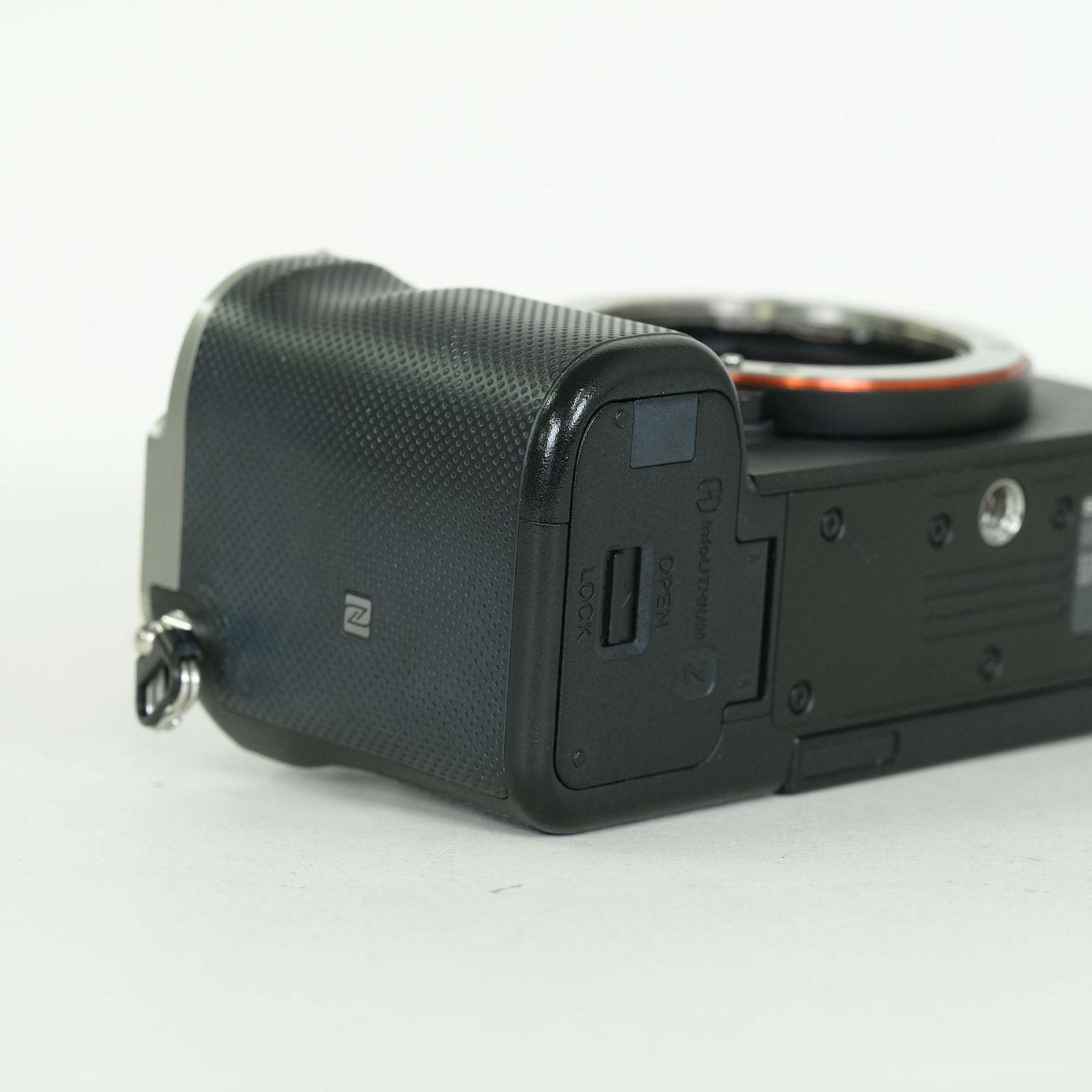 良品 | シャッター数9,429回] SONY α7C（ILCE-7C） [ボディ シルバー