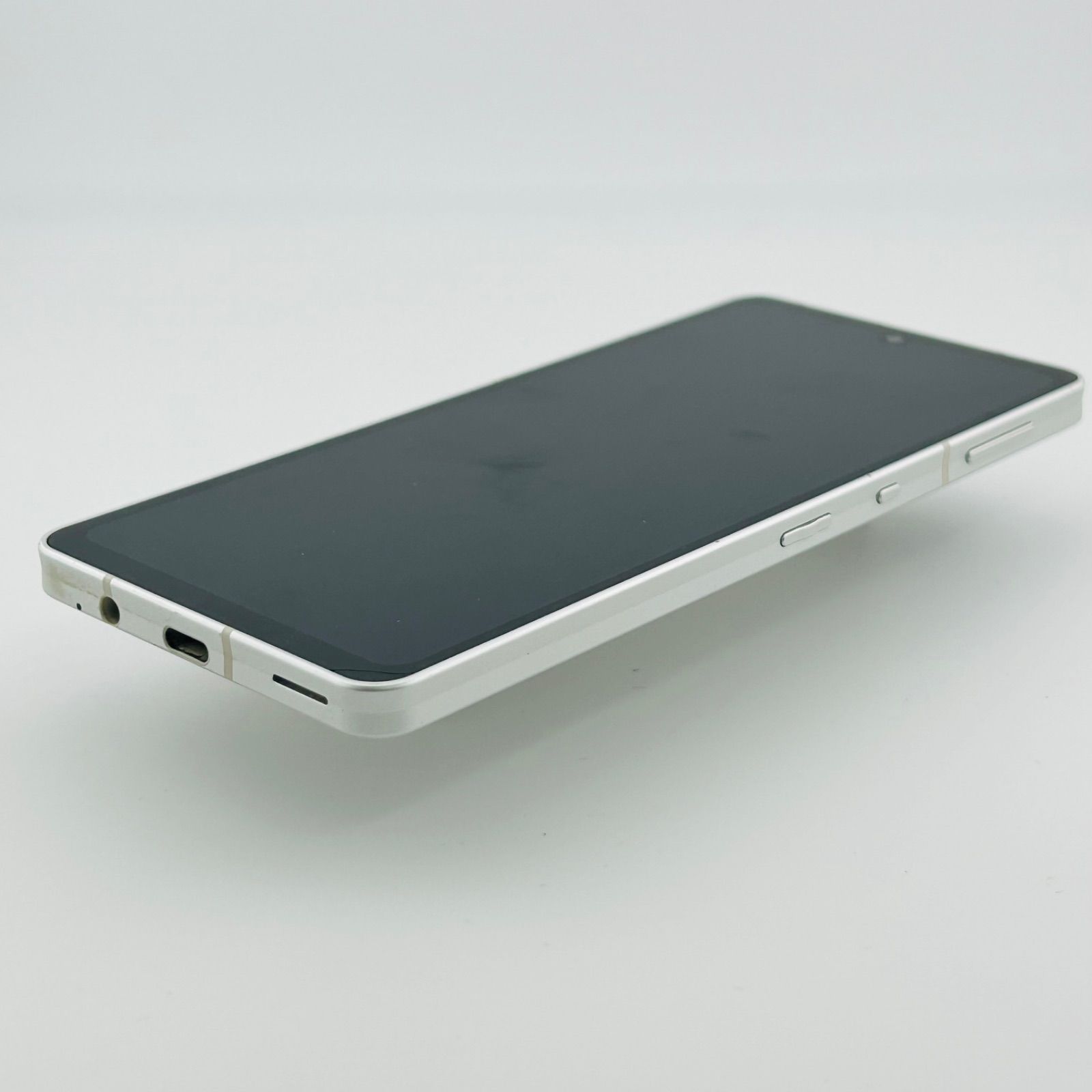 バッテリー良好 AQUOS sense6 64GB シルバー SIMフリー(simロック解除