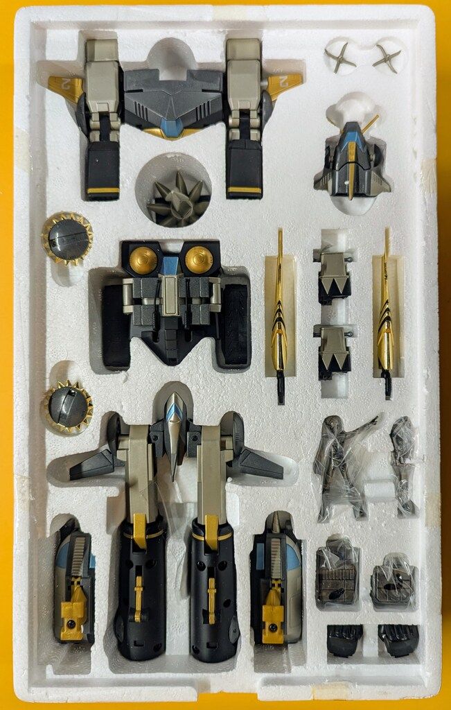 バンダイ 超合金魂 ブラックコンバトラーV GX-03B - メルカリ