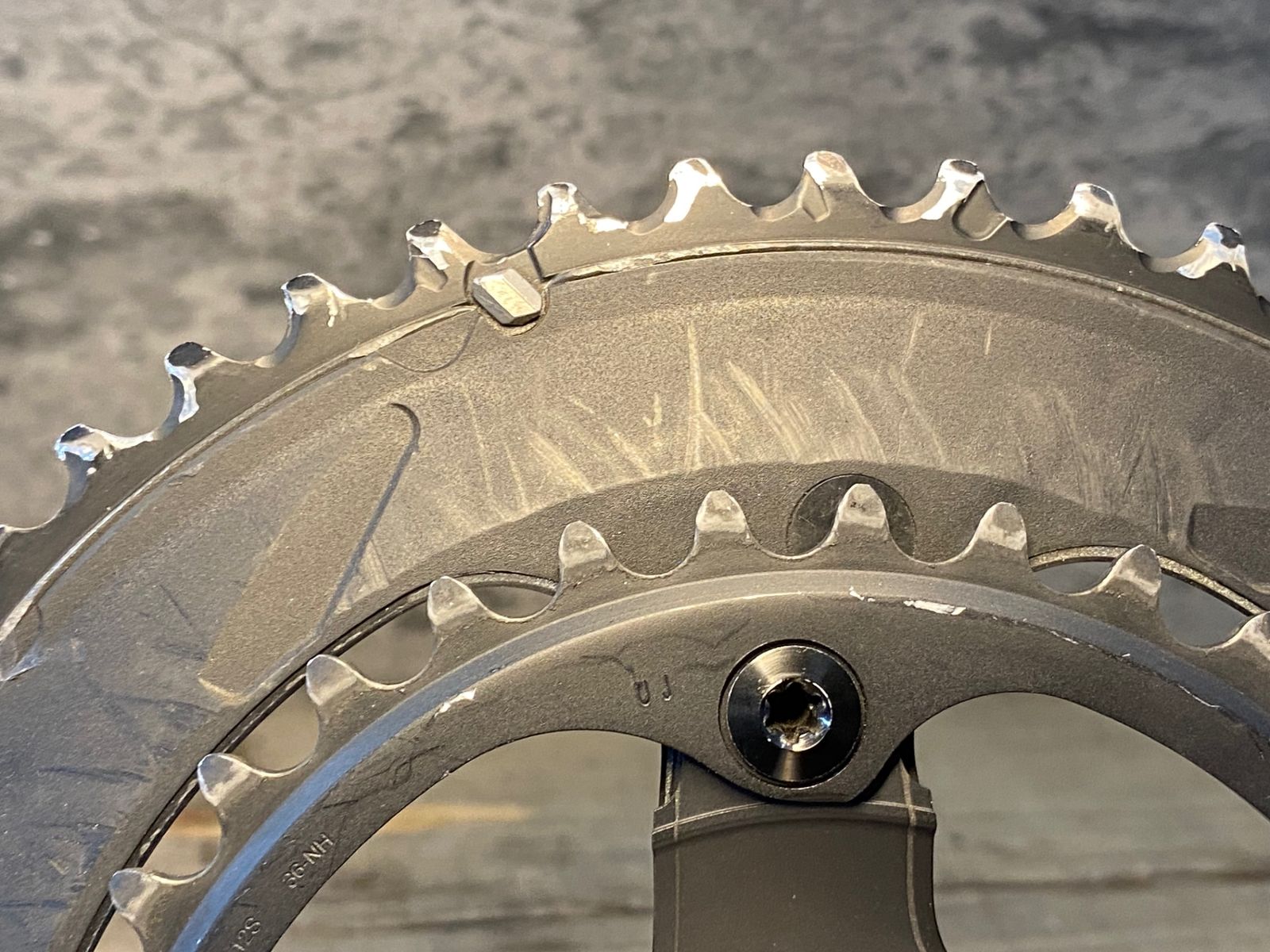 JX014 シマノ SHIMANO アルテグラ ULTEGRA FC-R8100 クランクセット