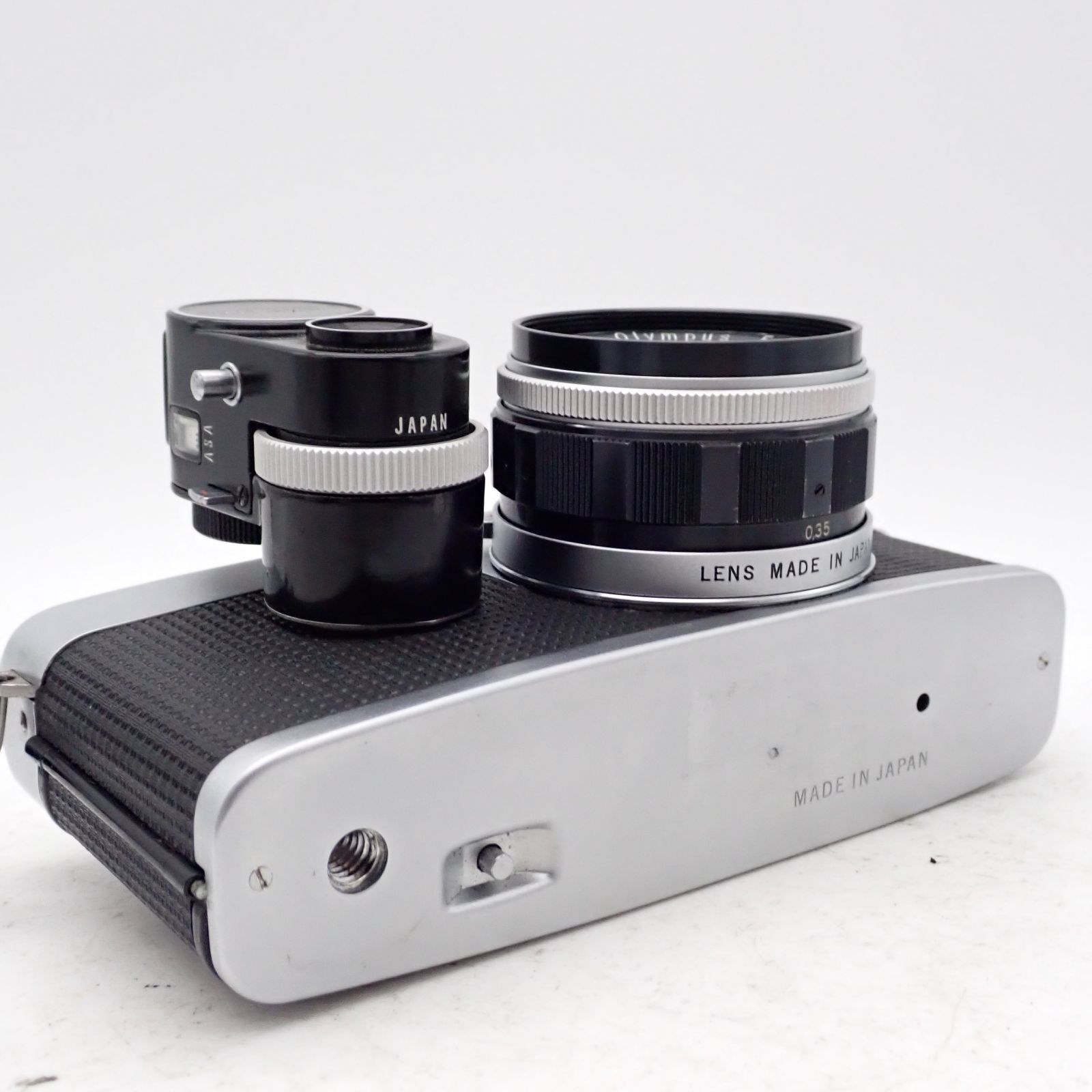 美品 OLYMPUS Pen F 一眼レフフィルムカメラ ハーフフレイム 189420 外