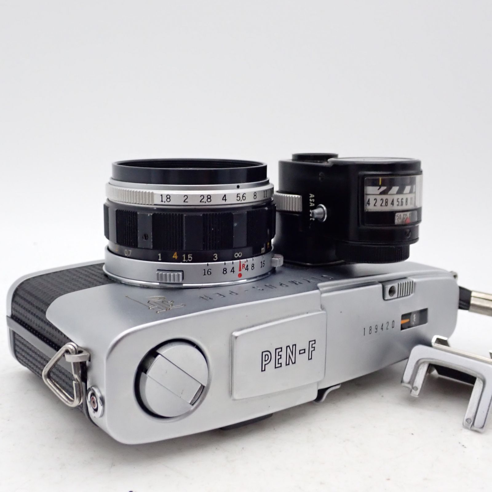 美品 OLYMPUS Pen F 一眼レフフィルムカメラ ハーフフレイム 189420 外