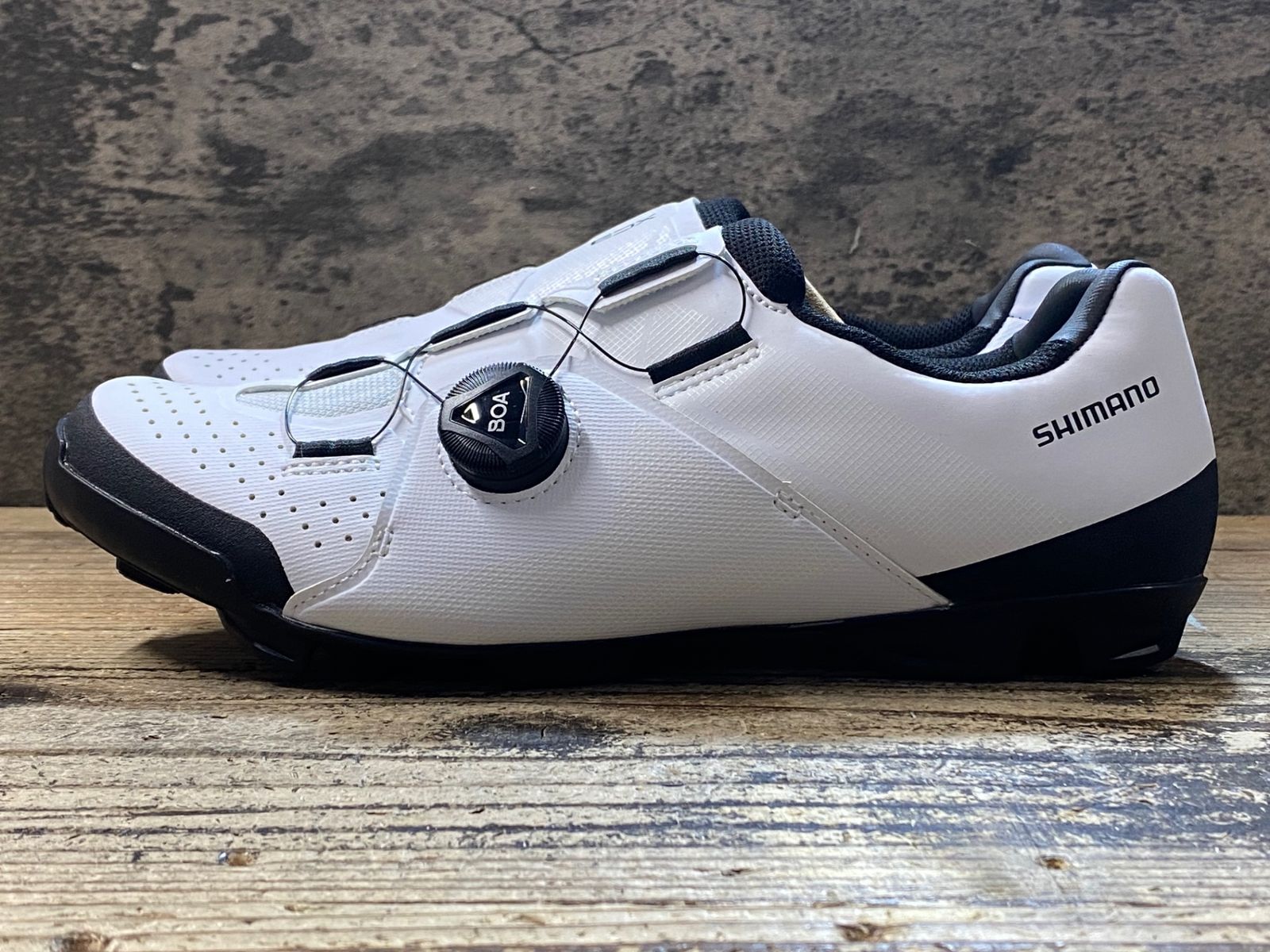 JW658 シマノ SHIMANO XC3 SH-XC300 W01S ビンディングシューズ EU42