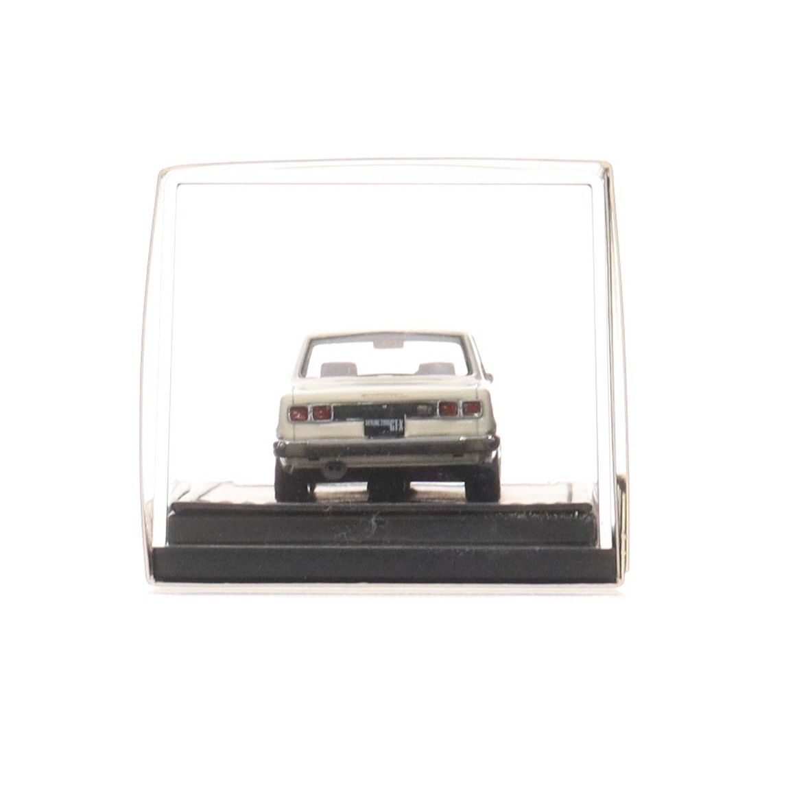 1/43 Nissan Skyline(スカイライン) 2000 GT-X KGC10(ホワイト) 完成品