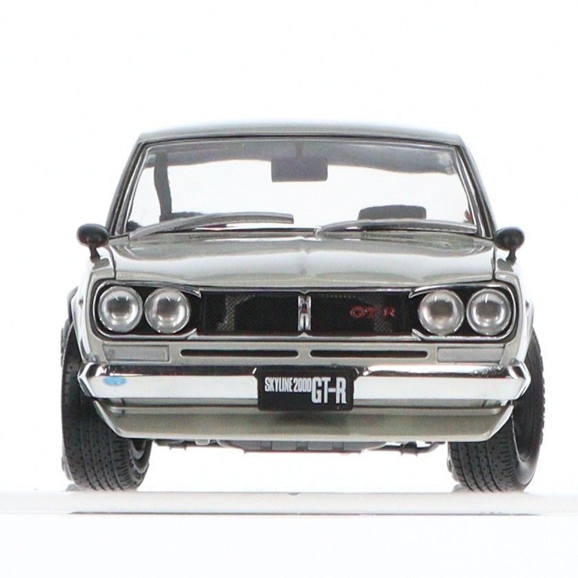 1/18 NISSAN スカイライン 2000GT-R with Fスポイラー/RSワタナベ