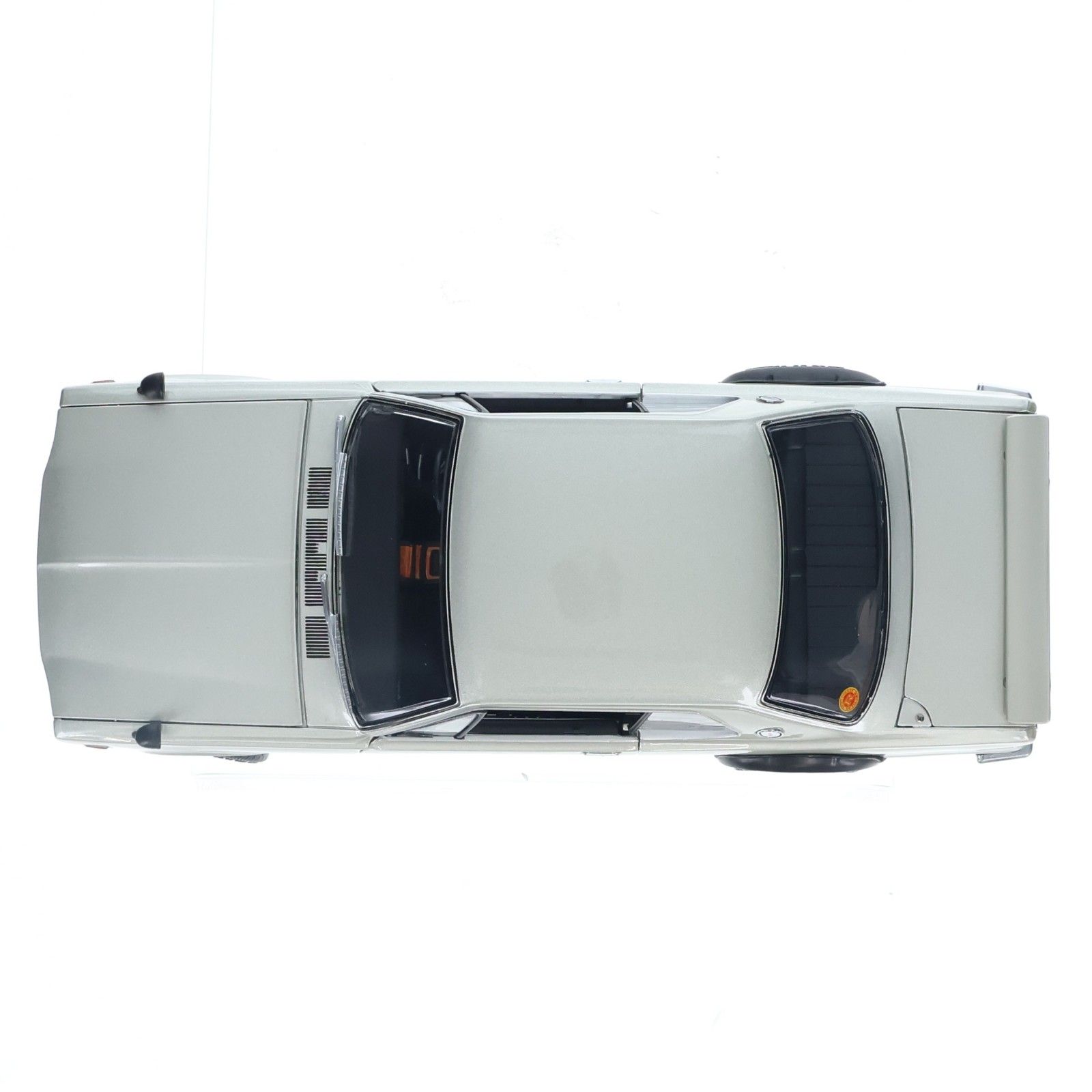 京商 1/18 NISSAN スカイライン 2000GT-R RSワタナベ 1/18 NISSAN スカイライン 2000GT-R with Fスポイラー/RSワタナベ