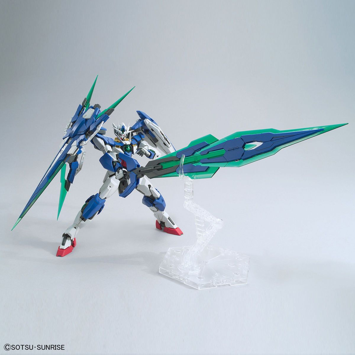 再販) MG 1/100 GNT-0000/FS ダブルオークアンタフルセイバー 機動戦士