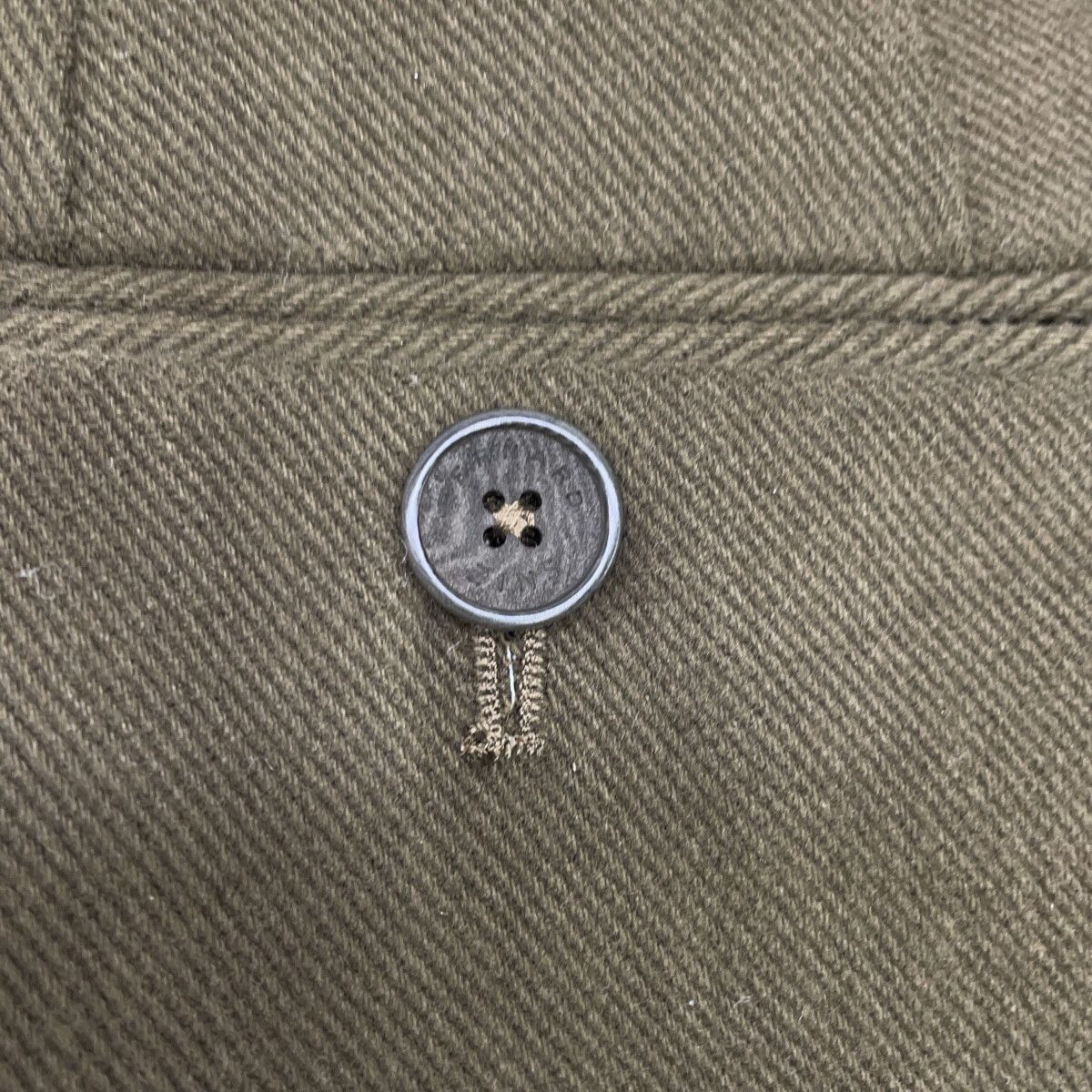 BERNARD ZINS ベルナールザンス ｵﾘｰﾌﾞ HUBERT 113-18-0181-6840 ｽﾗｯｸｽ