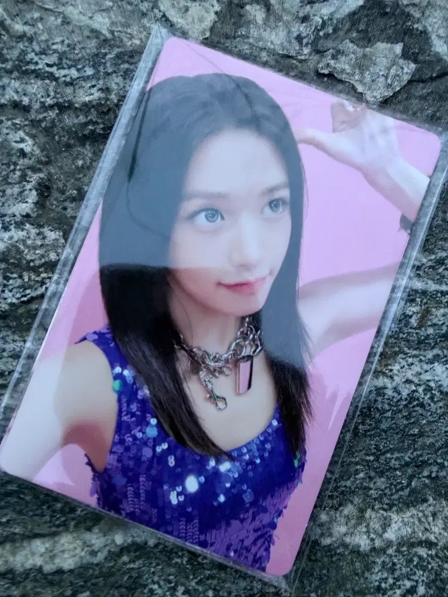 IVE（アイヴ）ショーケース 未公開トレカ ブラックホール アン・ユジン