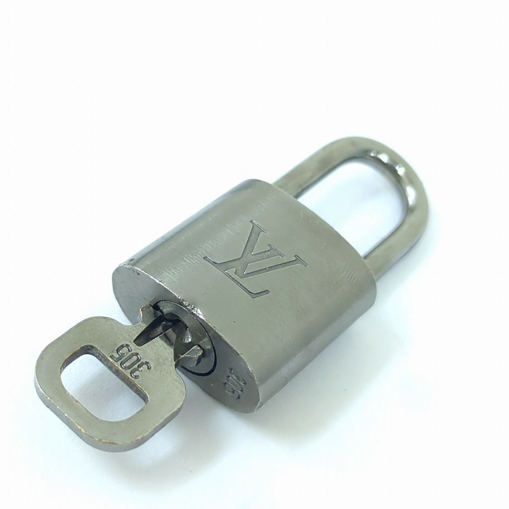 LOUIS VUITTON ルイ ヴィトン カデナ パドロック 南京錠 305 - メルカリ