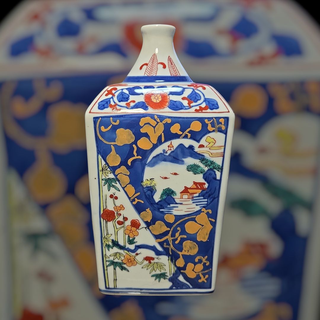 古伊万里 色絵金襴手 松竹梅花唐草模様四方瓶 角徳利 酒器 四方瓶