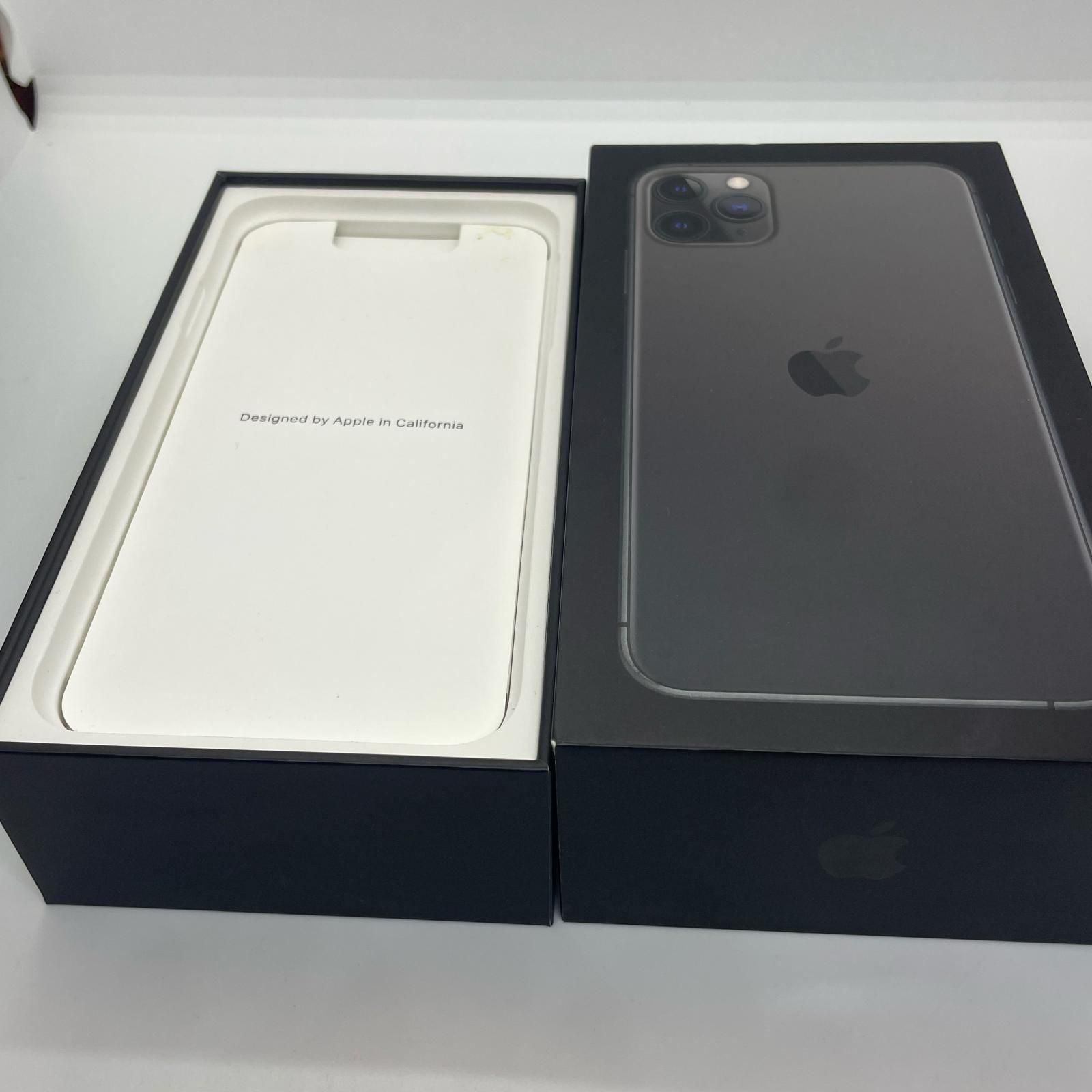 iPhone 11 Pro Max 256GB スペースグレイ docomo 白ロム 動作確認済 80