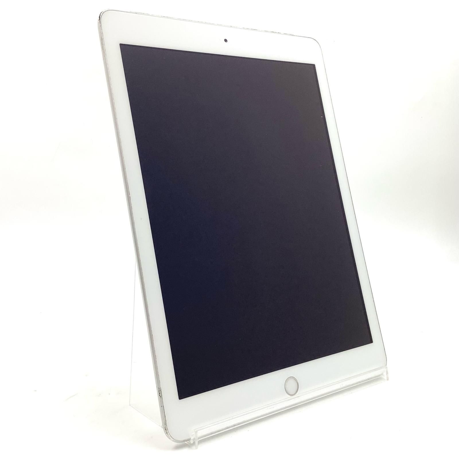 iPad 第5世代 32GB シルバー docomo WiFi+Cellular - メルカリ