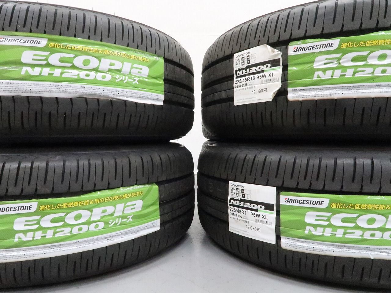 タイヤ未使用】 4本 トヨタ クラウン RS 純正 18インチ 8J+45 114.3