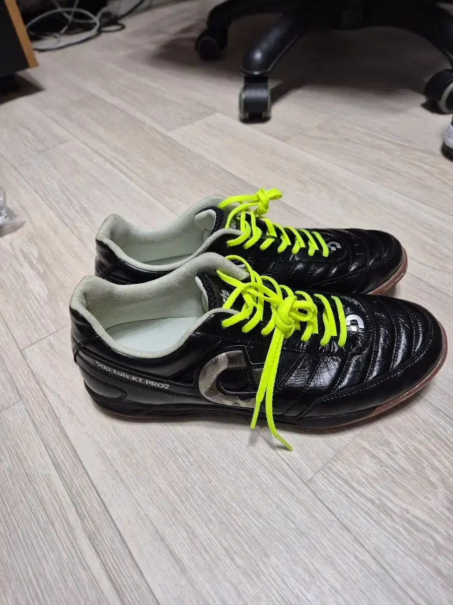 デスポルチ サンルイス kt pro2 265mm 出品 - メルカリ