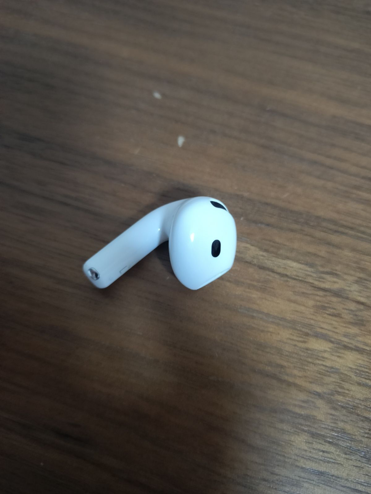 美品（正規品）Apple AirPods 4世代 片耳 L 片方 左耳 ノイキャン無し