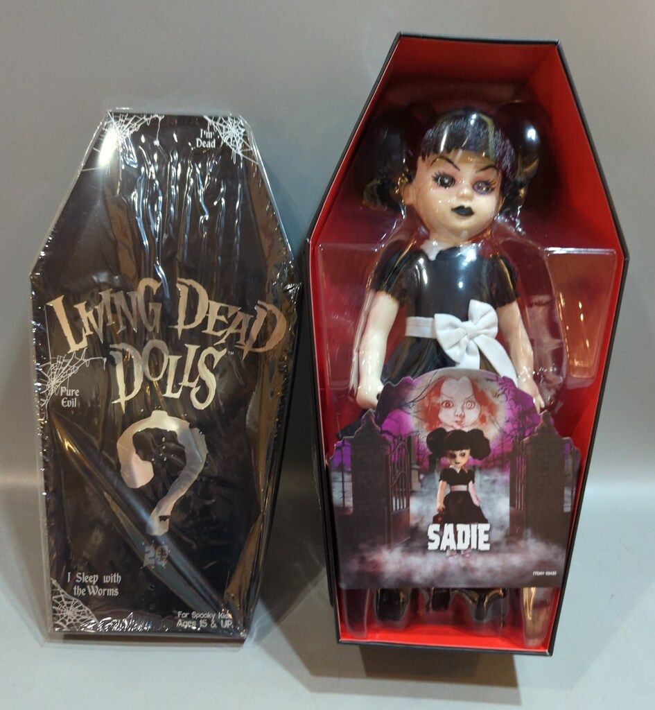 メズコ リビングデッドドールズ シリーズ35 Mystery Collection Sadie