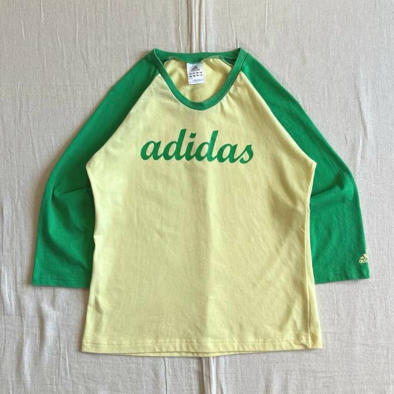 00s archive old adidas オールドアディダス 胸元筆記体ロゴプリント