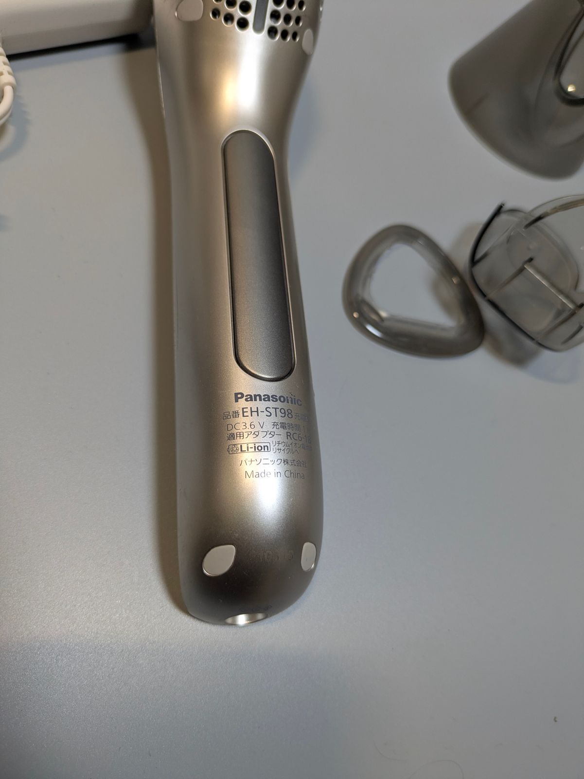 美品】パナソニック 美顔器 イオンエフェクター 高浸透タイプ ゴールド