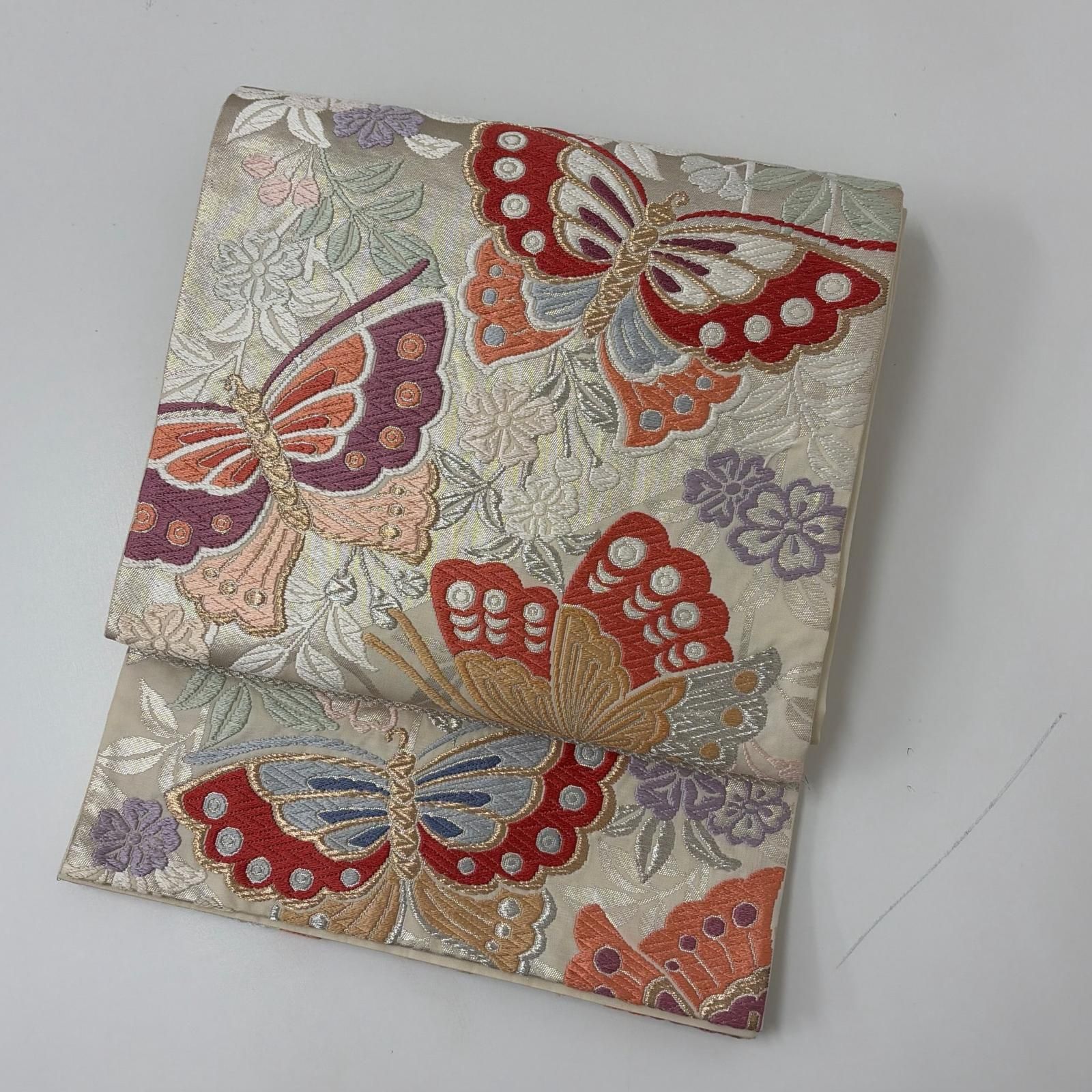 豪華唐織 袋帯 正絹 大胆な蝶 花草文 六通 MA-4227 - メルカリ