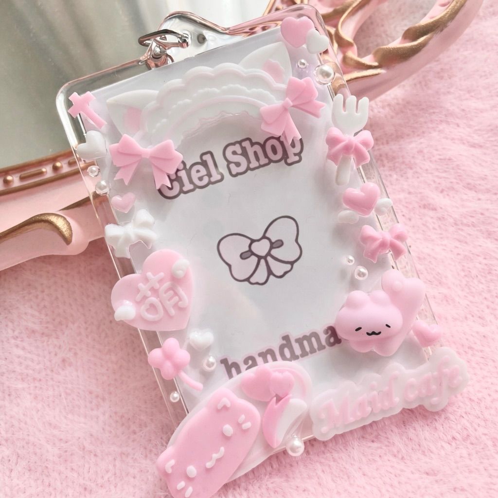 地雷系 ❤︎ 平成女児 ❤︎ メイド風 ❤︎トレカキーホルダー