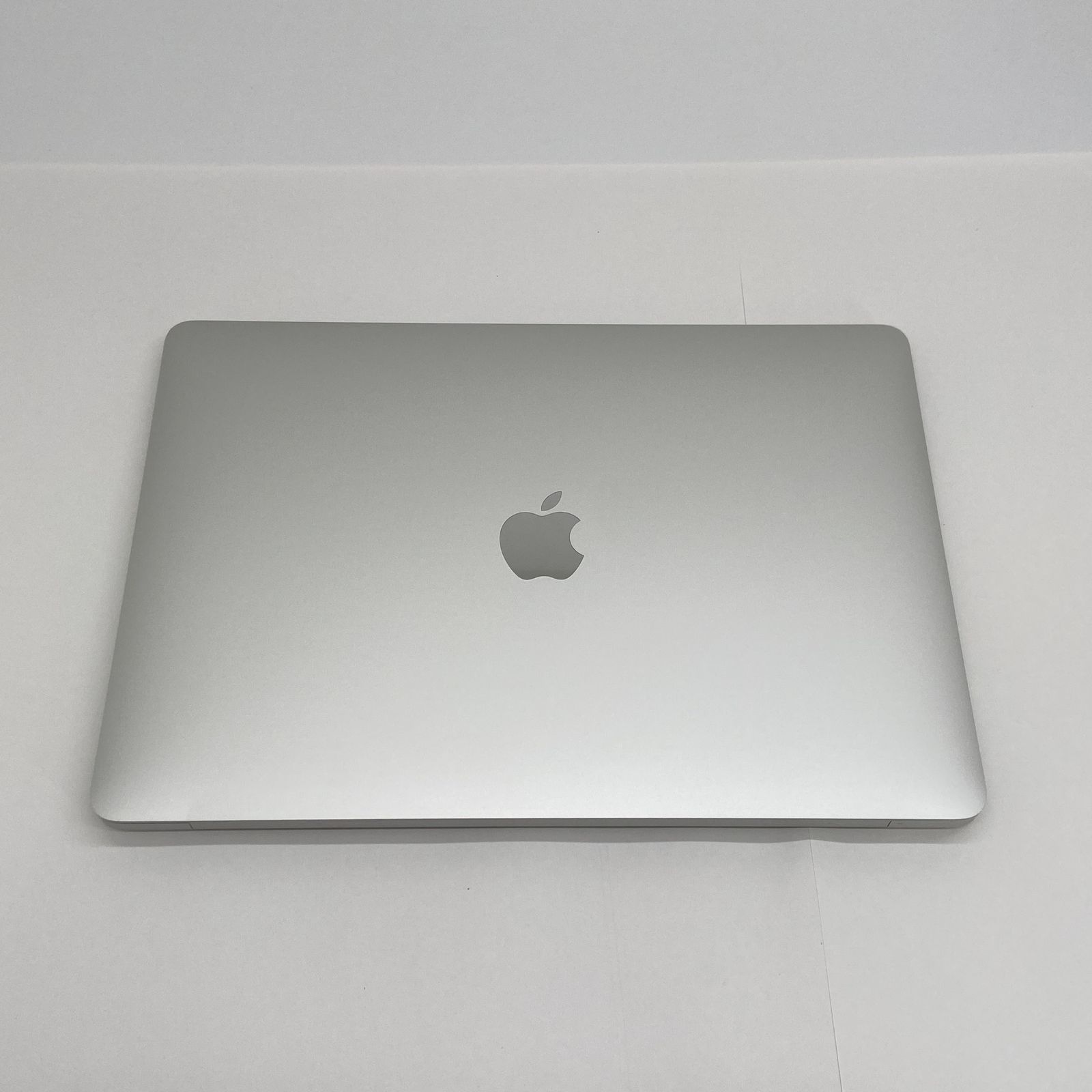 MacBook Air 2020 M1 8GB 256GB MGN93J/A シルバー バッテリー最大容量