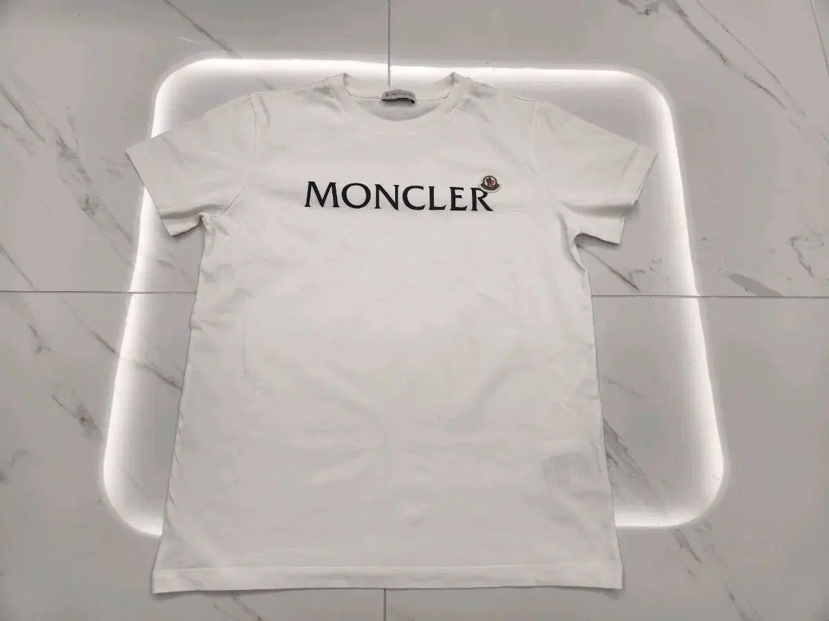 MONCLER モンクレール ロゴ Tシャツ 半袖 白 14A - メルカリ