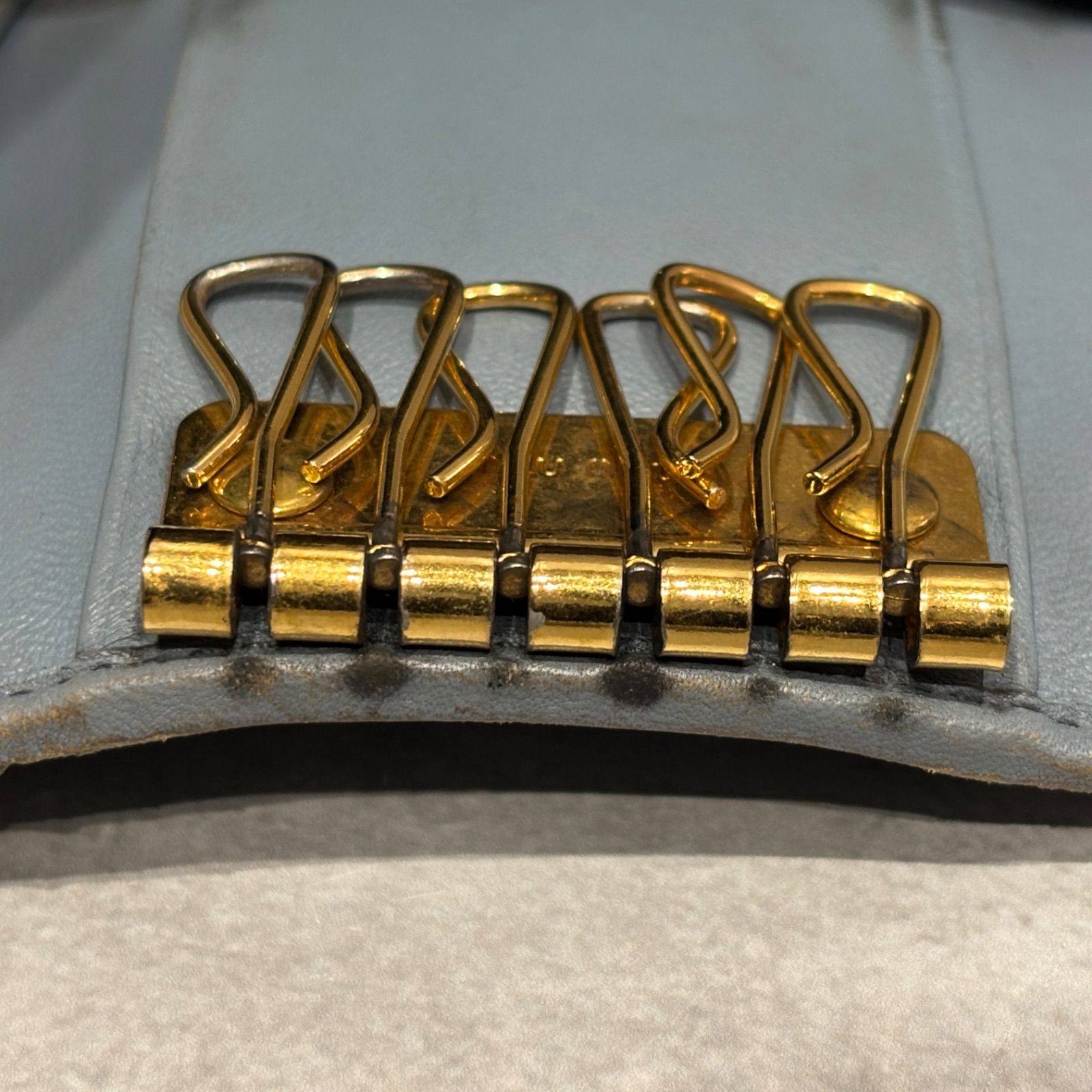 MIU MIU ミュウミュウ マテラッセ キーケース レザー 6連キーケース