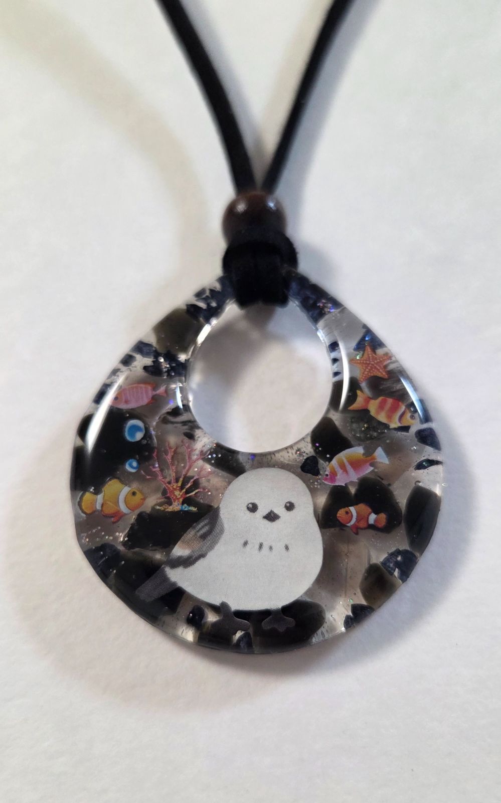 シマエナガさん天然石レジンネックレス☆ モリオン、スモーキー