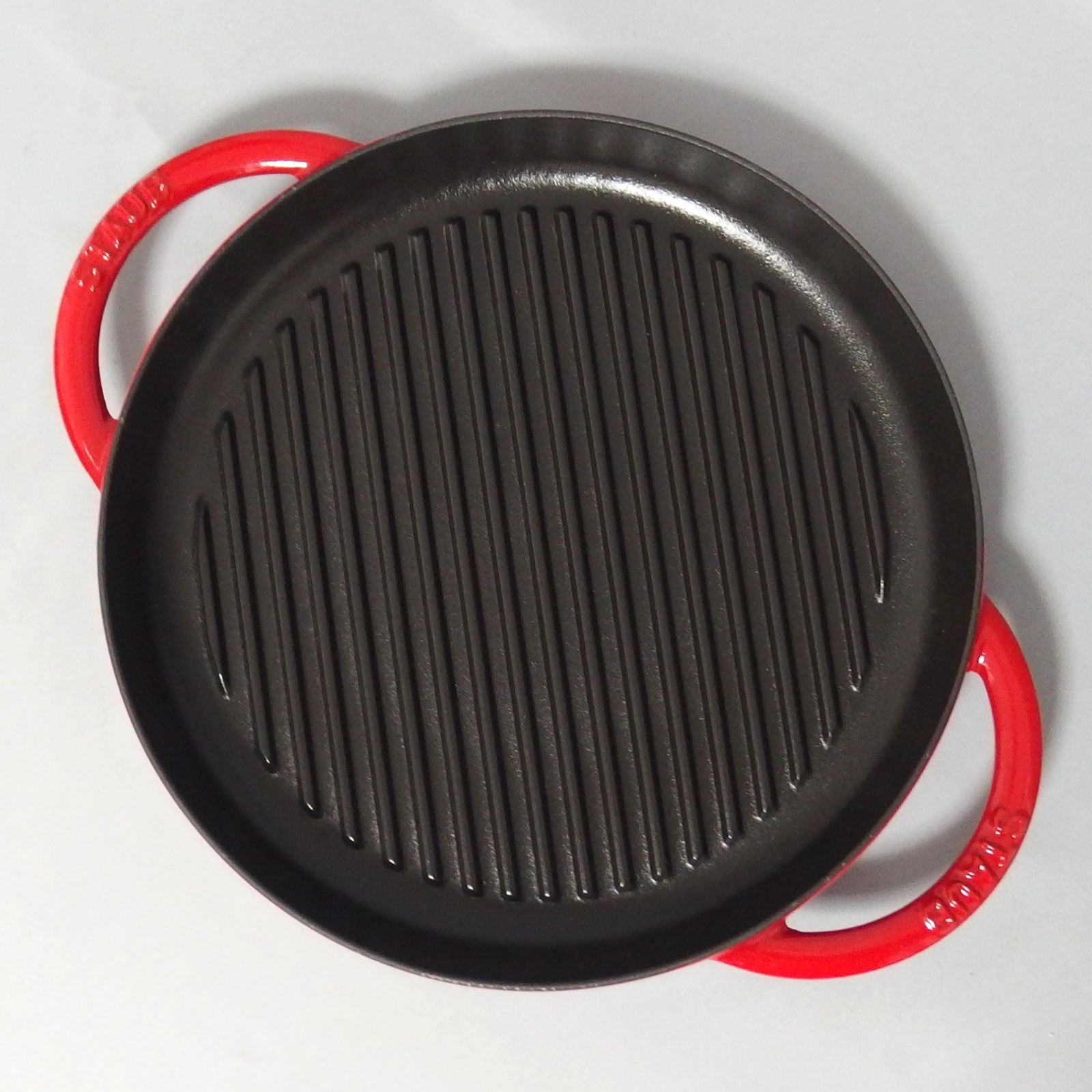 未使用☆STAUB PURE GRIL 26cm Cherry 40510-309 ほうろう 鋳鉄 