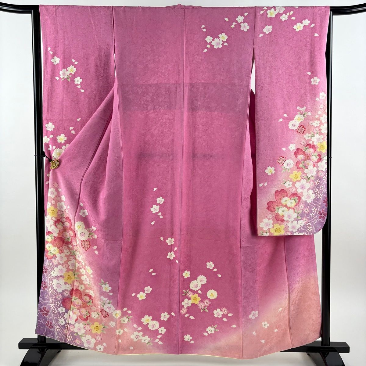 振袖 身丈160.5cm 裄丈64cm M 袷 桜 菊 金彩 ぼかし ピンク 正絹 秀品