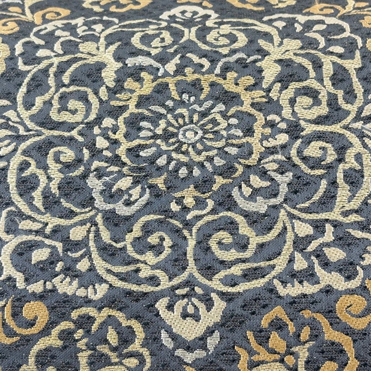 袋帯 秀品 華文 鳥 金糸 墨色 六通 正絹 【中古】 - メルカリ