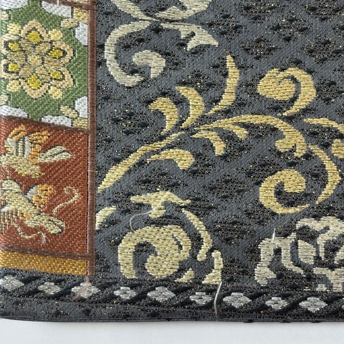 袋帯 秀品 華文 鳥 金糸 墨色 六通 正絹 【中古】 - メルカリ