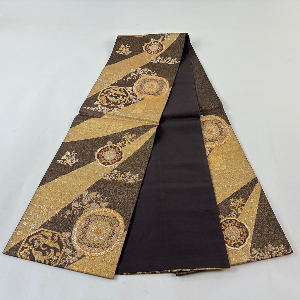 美品】 袋帯 秀品 葡萄 鳥 金銀糸 箔 茶色 六通 正絹 【中古】 - メルカリ