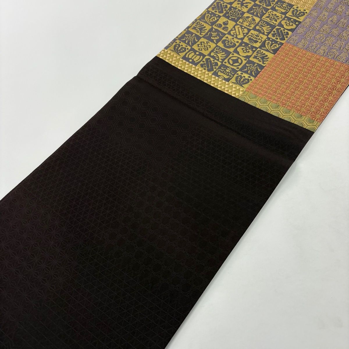 美品】 袋帯 秀品 宝尽くし 文字 箔 金色 六通 正絹 【中古】 - メルカリ