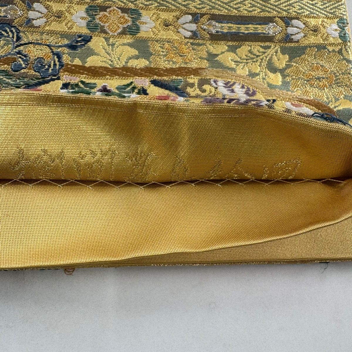 袋帯 秀品 華文 花鳥 金糸 刺繍 金色 六通 正絹 【中古】 - メルカリ