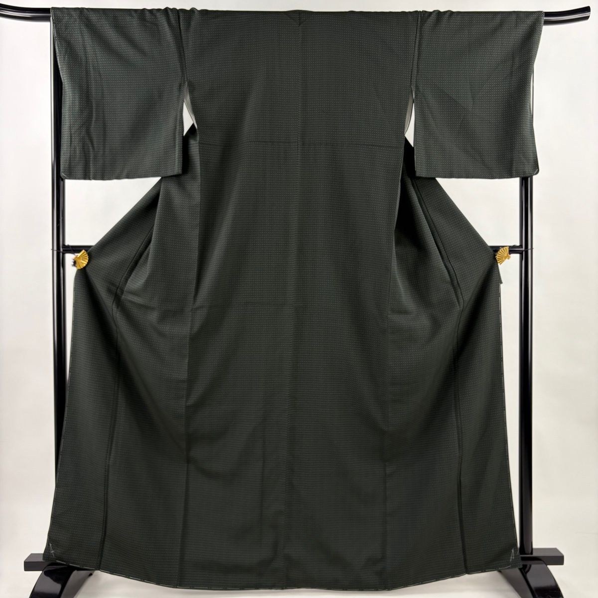 美品】 お召 身丈166cm 裄丈68cm L 袷 小花 深緑 正絹 逸品 【中古