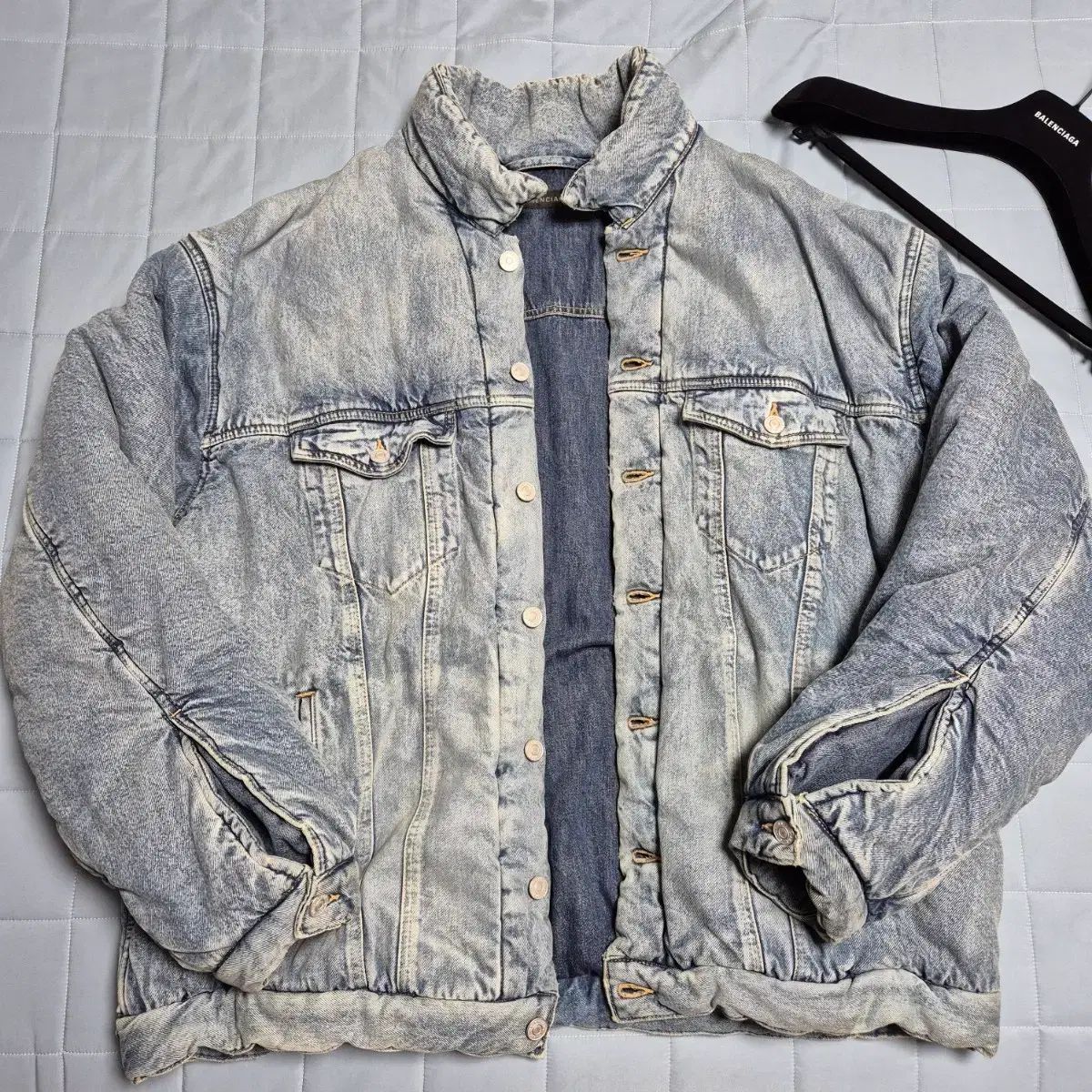 バレンシアガ ジャパニーズ パデッド デニム ジャケット 44サイズ 出品 