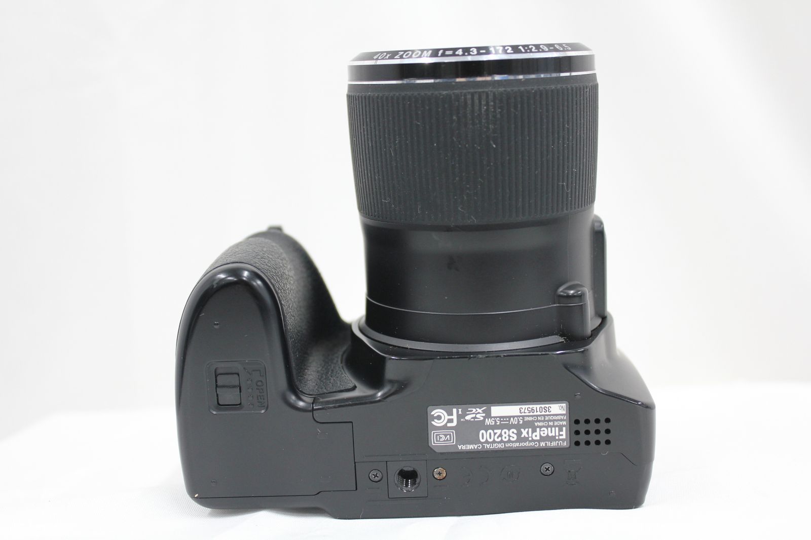 返品保証】 フジフィルム Fujifilm FINEPIX S8200 ブラック 40x