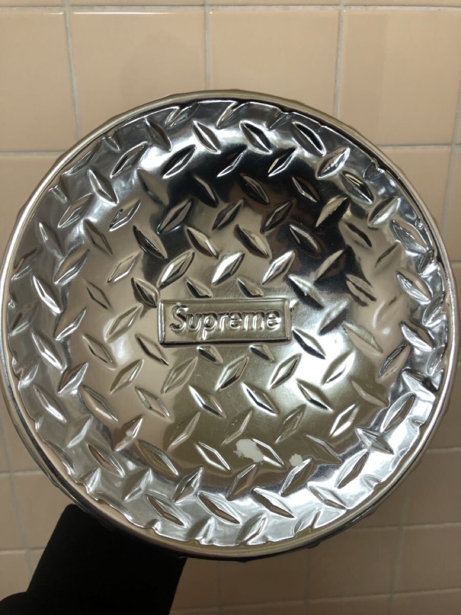 福岡出品 Supreme 23SS Diamond Plate Dog Bowl Silver シュプリーム