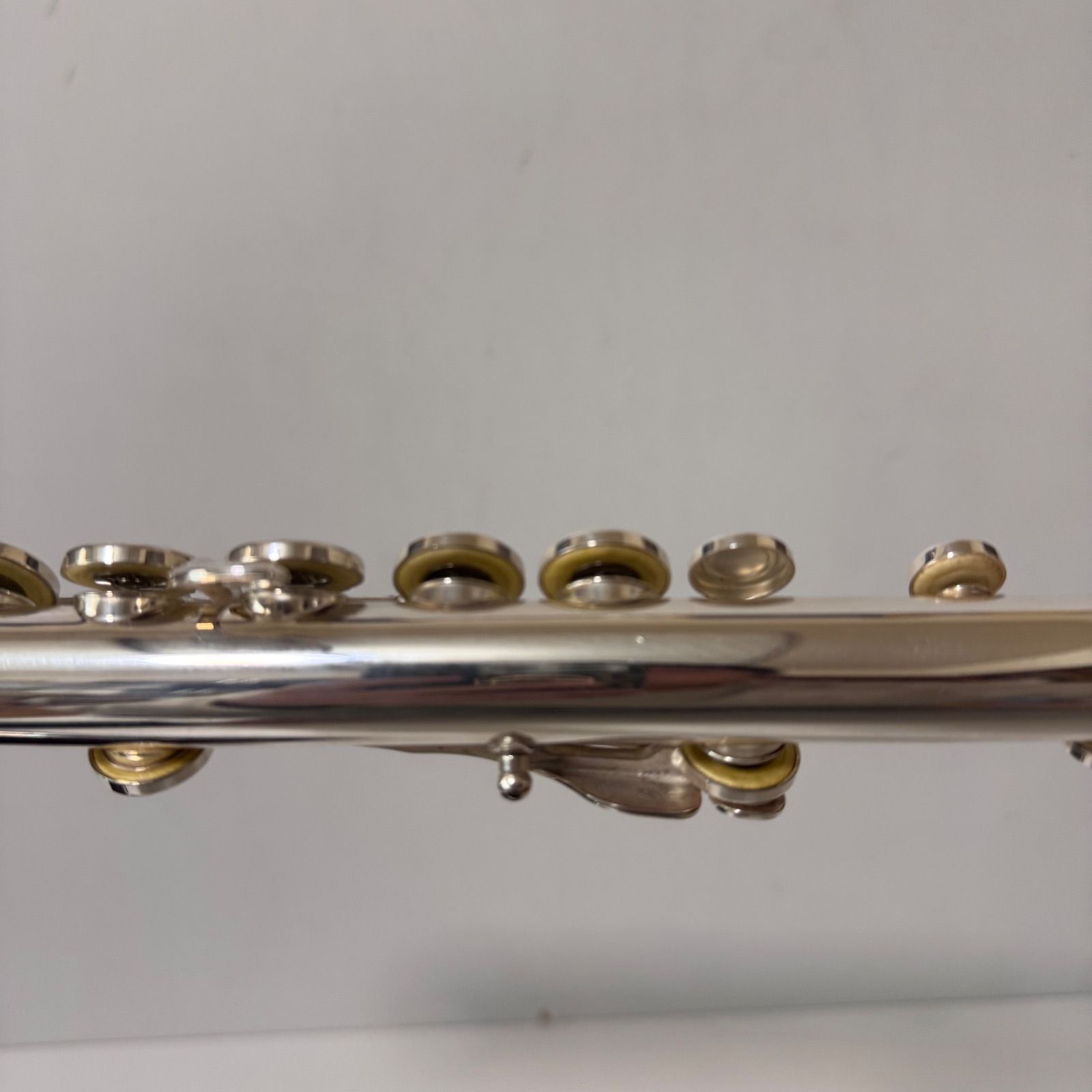 美品 YAMAHA ヤマハ フルート 後期モデル YFL-221 Eメカ付き - メルカリ