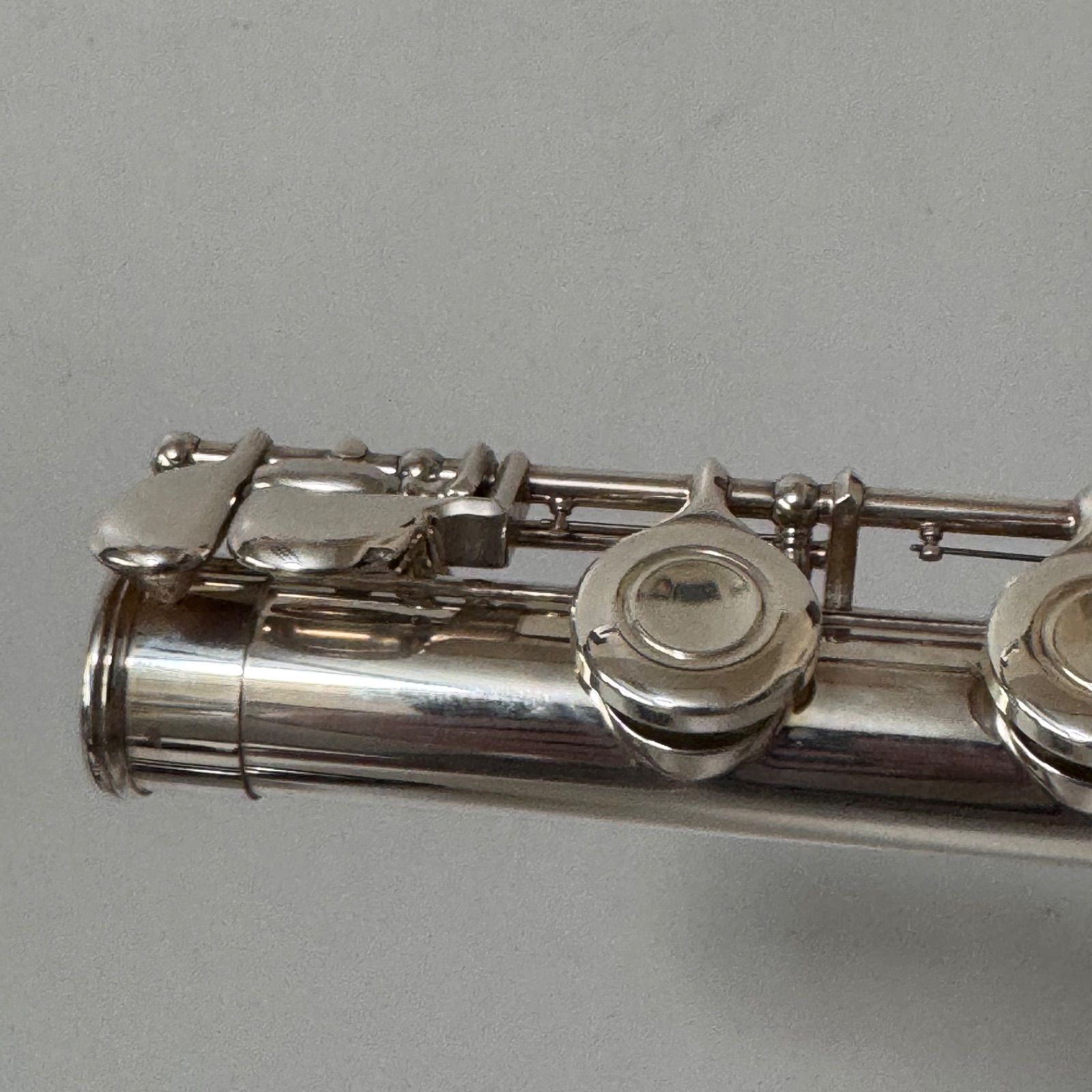 美品 YAMAHA ヤマハ フルート 後期モデル YFL-221 Eメカ付き - メルカリ