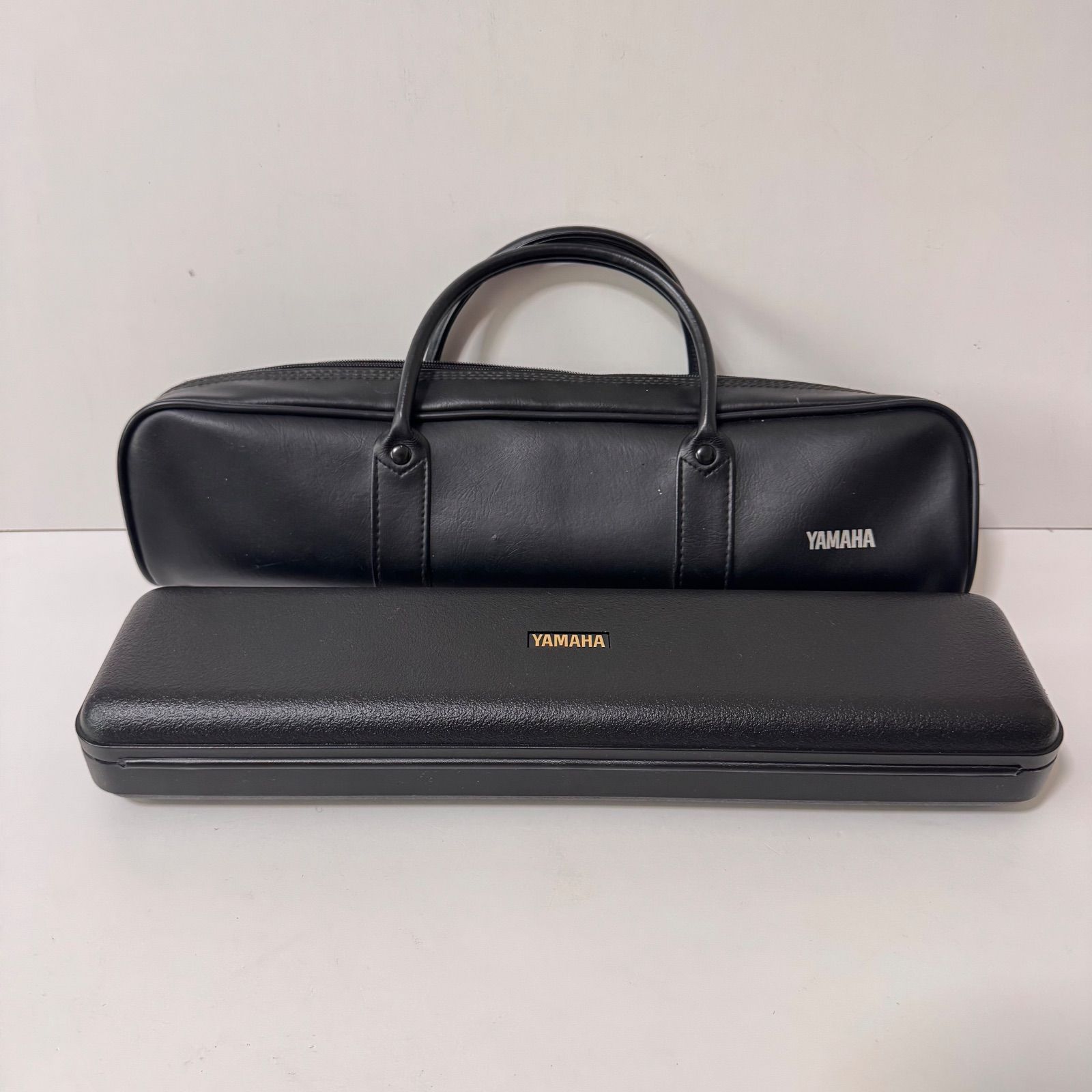 美品 YAMAHA ヤマハ フルート 後期モデル YFL-221 Eメカ付き - メルカリ